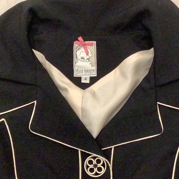 Yoana Baraschi skirt suit - Picture 2 of 3